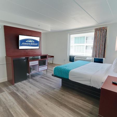 Howard Johnson By Wyndham Virginia Beach At The Beach Exterior foto