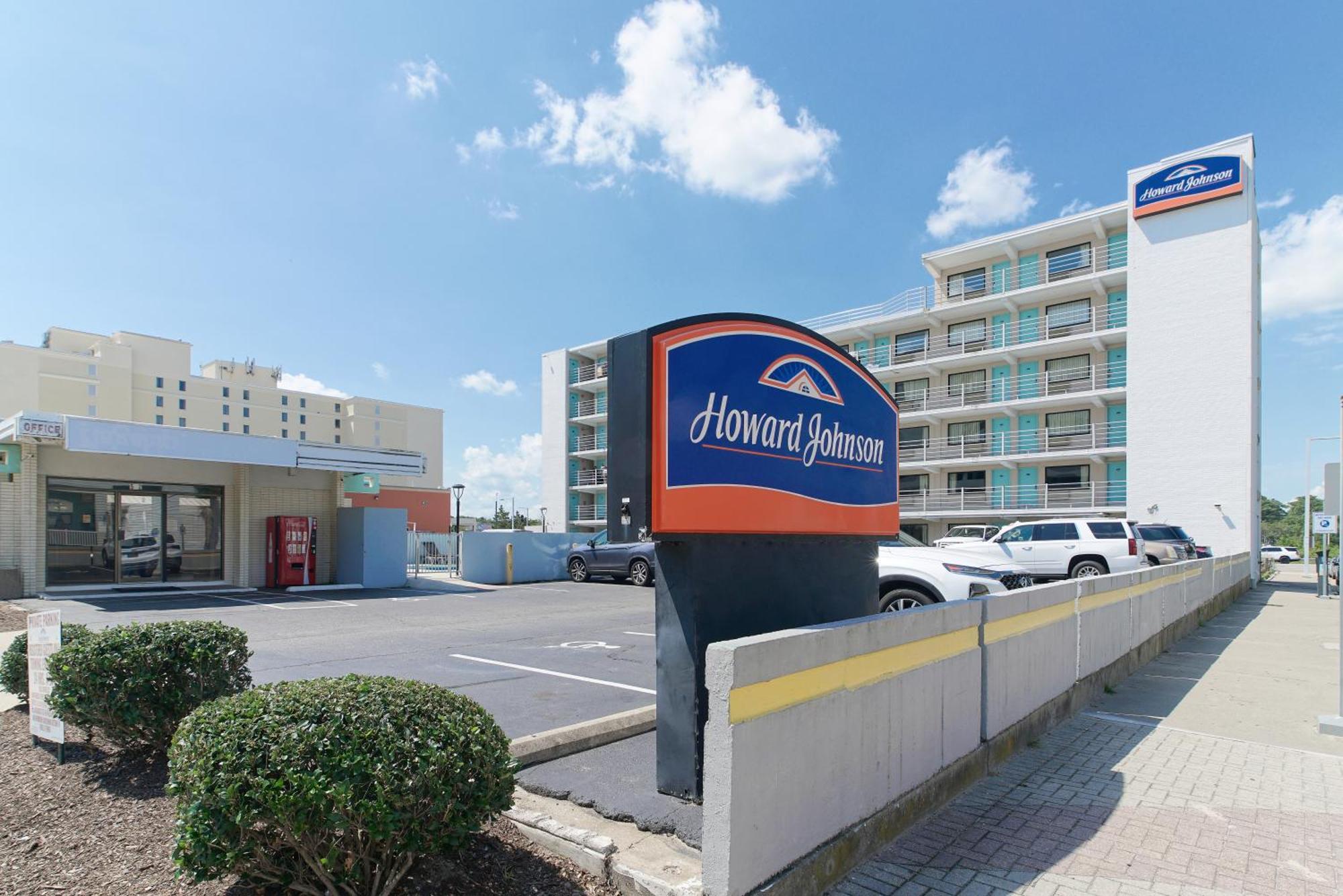 Howard Johnson By Wyndham Virginia Beach At The Beach Exterior foto