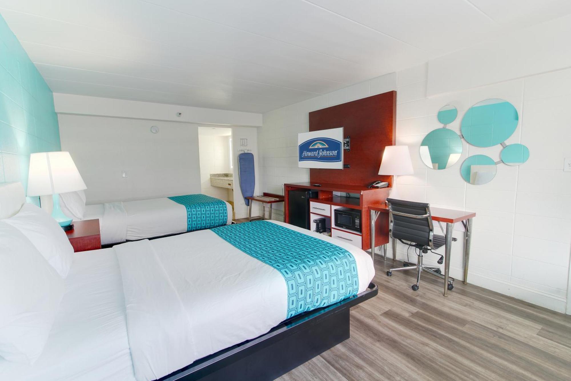 Howard Johnson By Wyndham Virginia Beach At The Beach Exterior foto